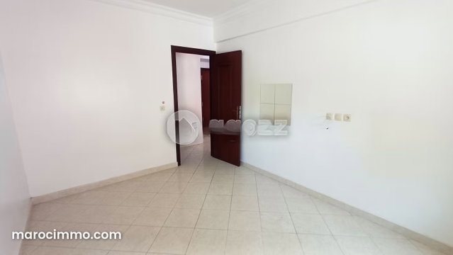 Appartement à vendre 77 m², 2 chambres Almoustakbal Tanger — 4