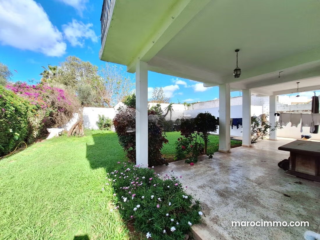 350 sqm Villa, 6 Bedrooms, Racine, Casablanca for Sale — Casablanca