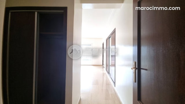 Appartement à vendre 249 m², 3 chambres Triangle d'Or Casablanca — 4