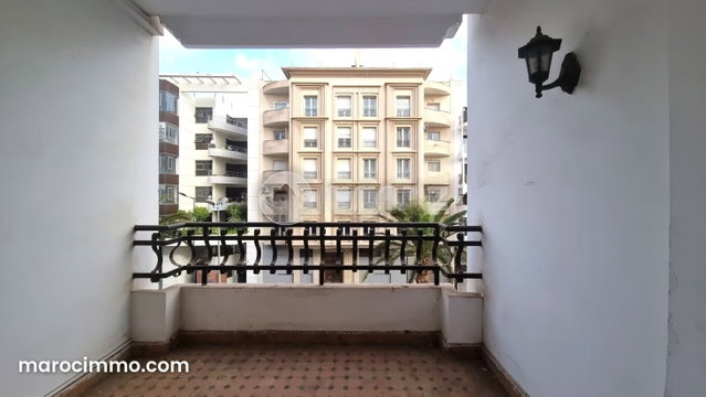 Appartement à vendre 249 m², 3 chambres Triangle d'Or Casablanca — 5