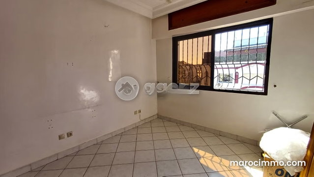 Appartement à vendre 136 m², 3 chambres 2 Mars Casablanca — 2
