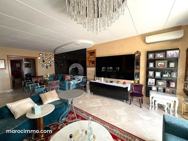 Appartement à vendre 314 m², 5 chambres Les Hôpitaux Casablanca — 2
