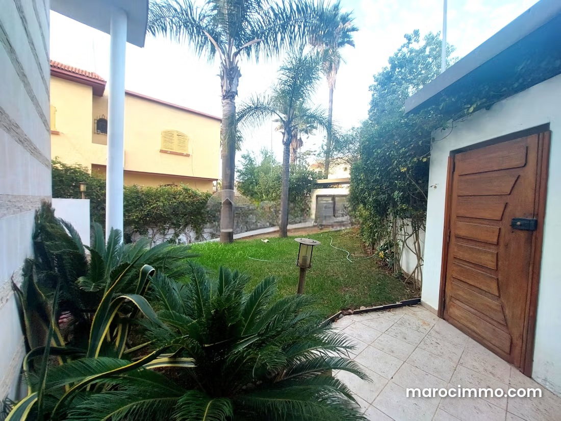 Villa 365 m² avec jardin et terrasse, Longchamps, Casablanca — Casablanca
