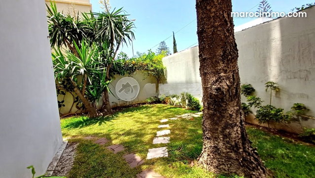 Villa à vendre 460 m², 4 chambres Oasis Casablanca — 2