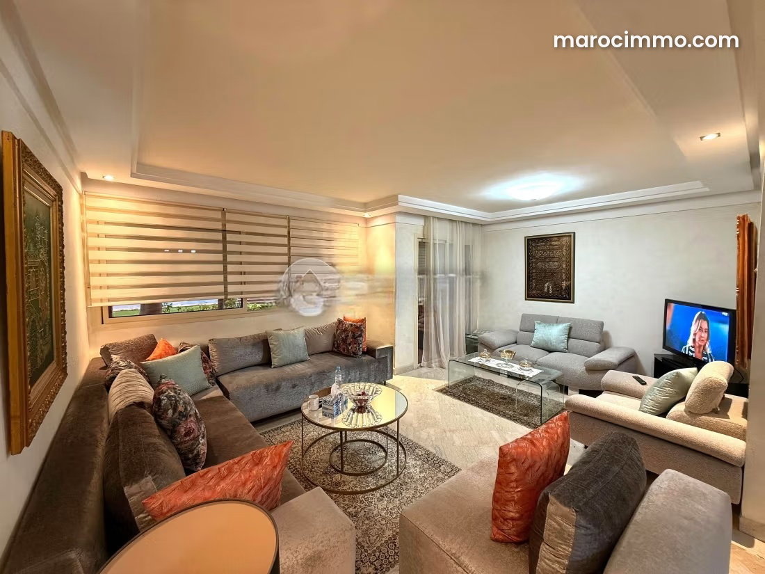 Appartement 121 m² avec jardin et piscine, Route de Casablanca — Marrakech