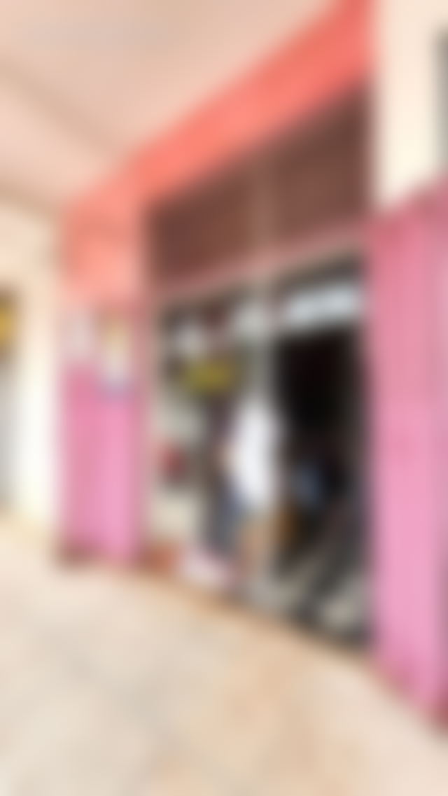 Local commercial 36 m², Cité Adrar, Agadir, plain, pied accessible — Agadir