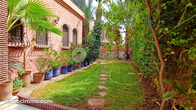Villa à vendre 1 009 m², 6 chambres Targa Marrakech — 2