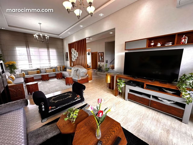 Villa à vendre 210 m², 3 chambres Bouskoura Bouskoura — 2