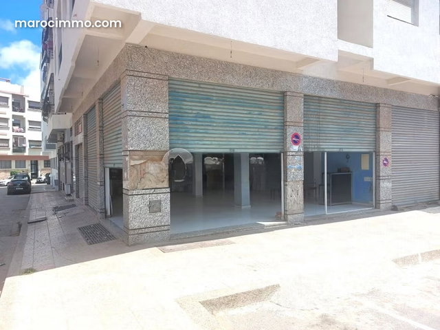 Commerce à vendre 198 m² Khouzama Casablanca — 2