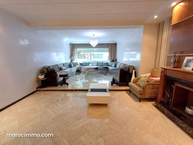 Appartement à vendre 168 m², 3 chambres Les Hôpitaux Casablanca — 2