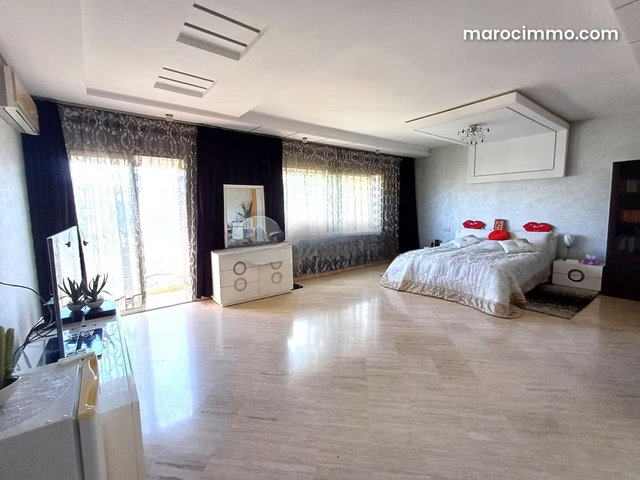 Villa à vendre 300 m², 5 chambres Laymoune Casablanca — 3