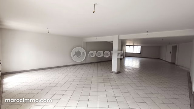 Bureau à vendre 191 m² La Gironde Casablanca — 4