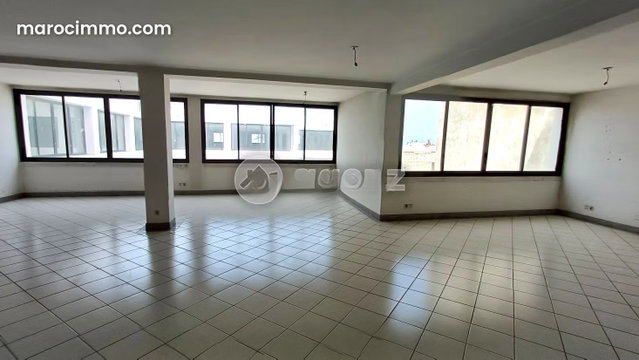 Office for Sale 186 m² La Gironde Casablanca — 2