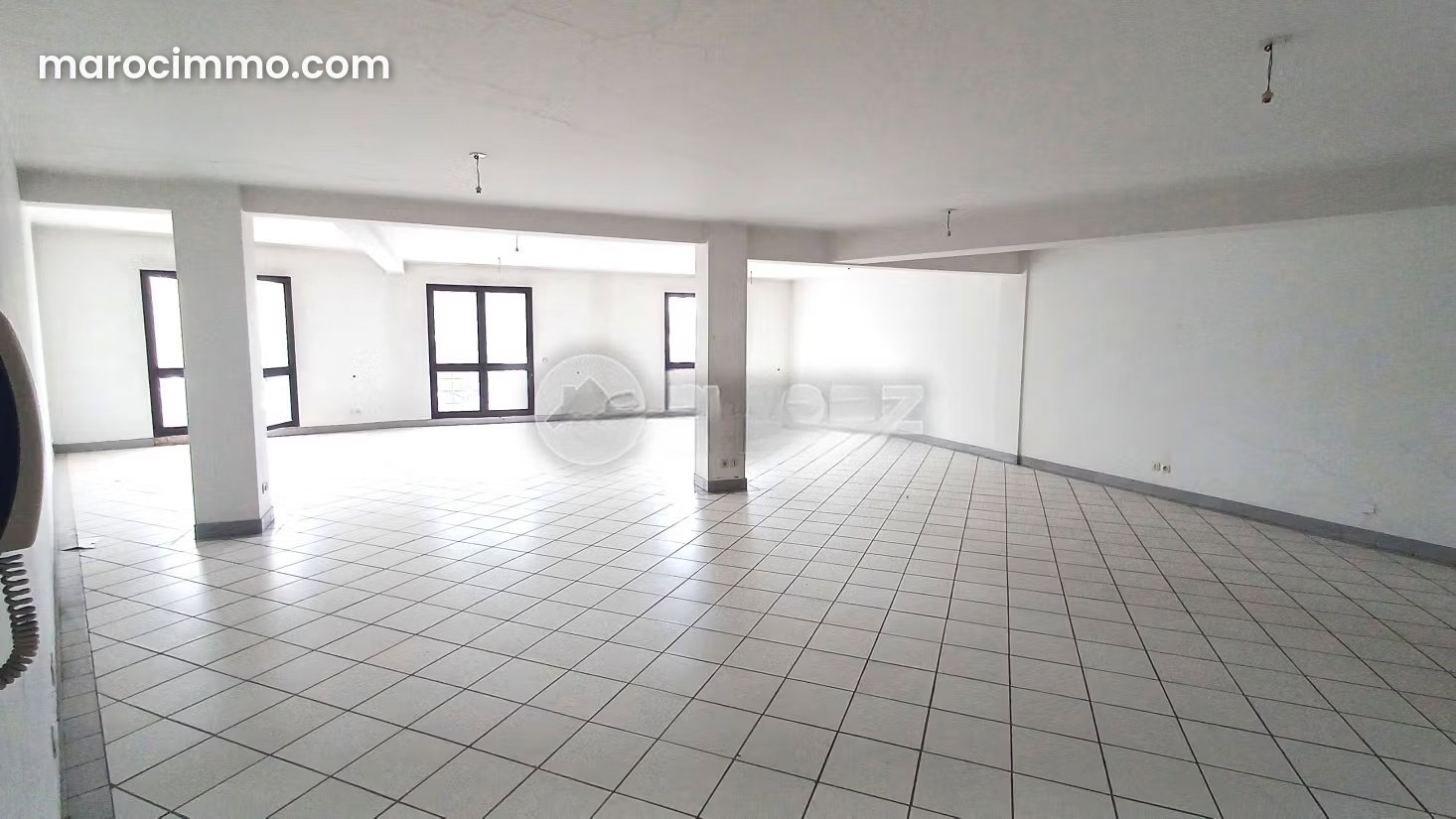 134 sqm Office in La Gironde, Casablanca, with Parking — Casablanca