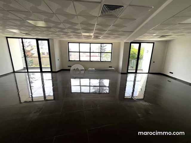 Crystal Office For Rent 74 m² Franceville Casablanca — 2