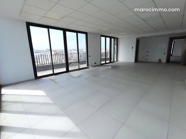 LA CORNICHE BUSINESS AND LIVING Ô MAISON Bureau à vendre 86 m² Bourgogne Ouest Casablanca — 3
