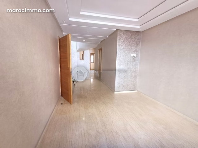 Duplex à vendre 256 m², 6 chambres Oulfa Casablanca — 3