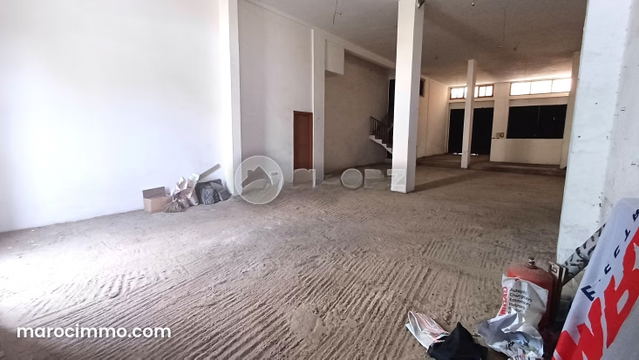 Commerce à vendre 518 m² Sidi Maarouf Casablanca — Casablanca