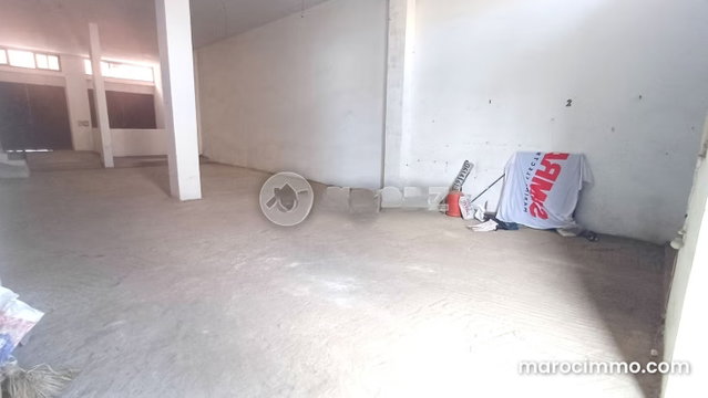 Commerce à vendre 518 m² Sidi Maarouf Casablanca — 2