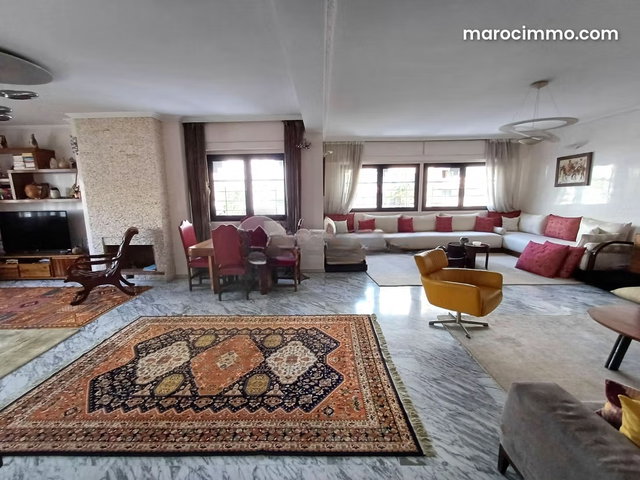Duplex à vendre 318 m², 5 chambres Racine Casablanca — 5