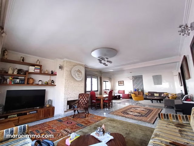 Duplex à vendre 318 m², 5 chambres Racine Casablanca — 3