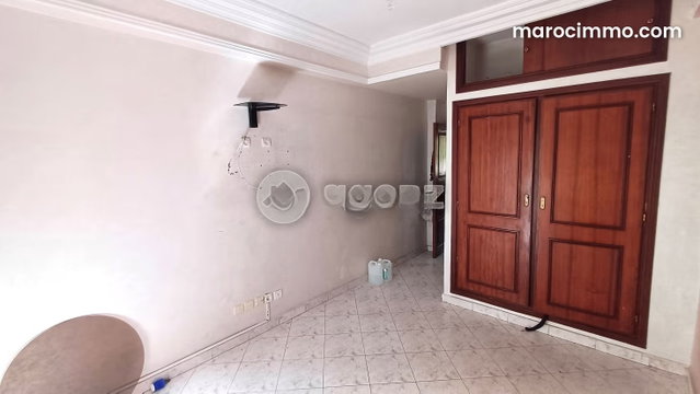 Appartement à vendre 112 m², 3 chambres Les Hôpitaux Casablanca — 2