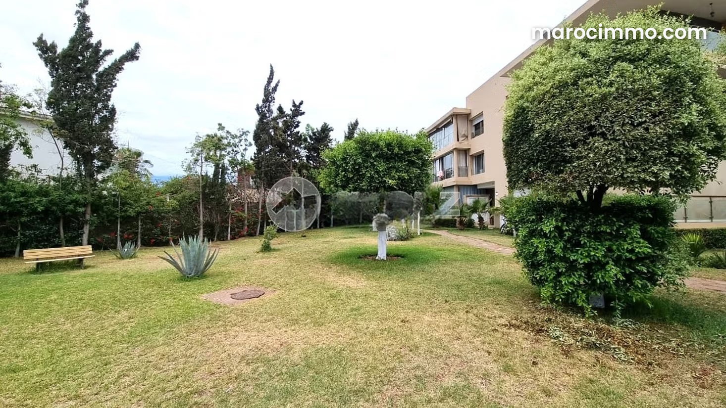 Appartement 96 m² avec jardin et piscine à Berrechid — Berrechid