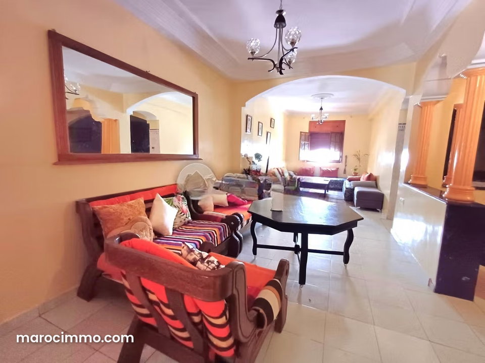 Maison à vendre 200 m², 8 chambres Hay Dakhla Agadir