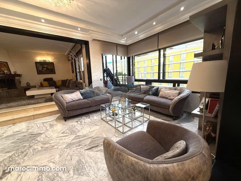 Appartement à vendre 259 m², 4 chambres Bir Anzarane Casablanca