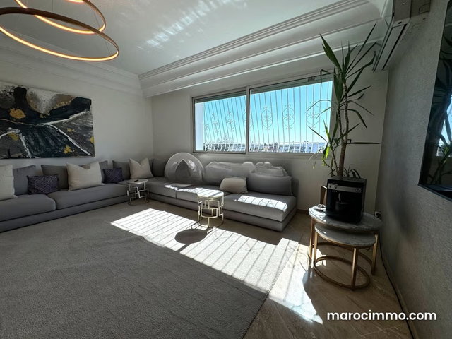 Appartement à vendre 137 m², 3 chambres Bd Abdelmoumen Casablanca — 2