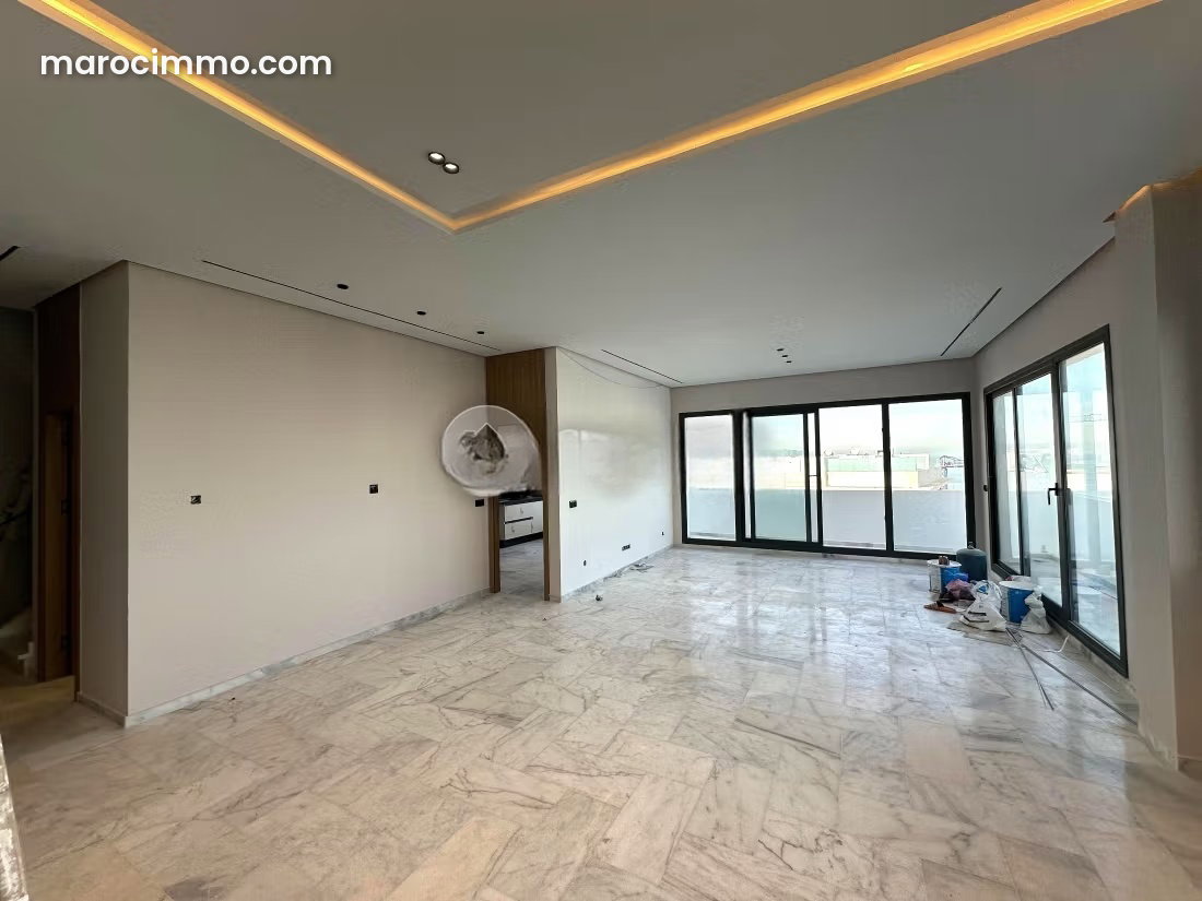 Duplex neuf 214 m², dernier étage vue mer, Manar Tanger — Tanger