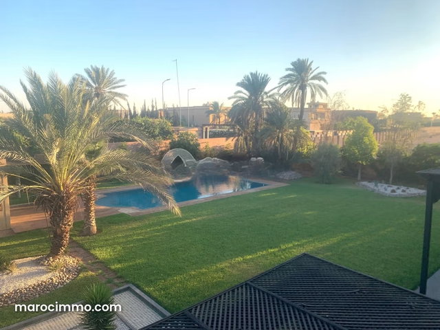Villa à vendre 2 100 m², 4 chambres Ennakhil Palmeraie Marrakech — 2