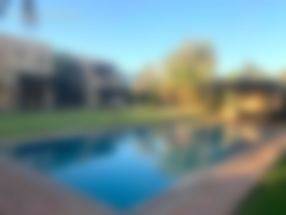 Villa neuve 2100 m², 4 chambres avec piscine, Palmeraie Marrakech