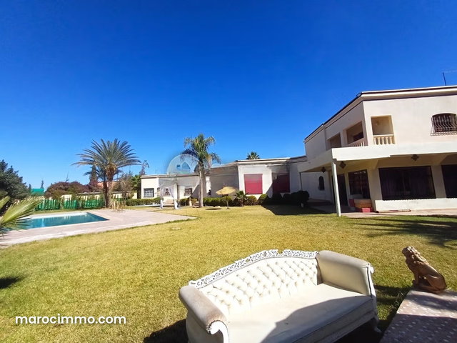 Villa à vendre 4 300 m², 8 chambres Masmoudi Marrakech — 3