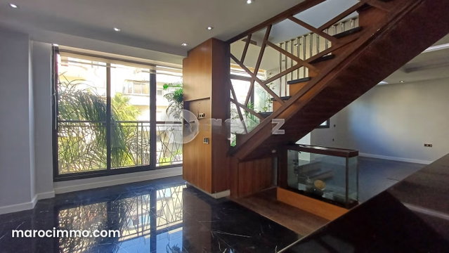 Duplex à vendre 180 m², 2 chambres Californie Casablanca — 2