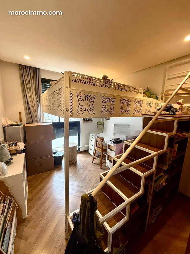 Superbe appartement à louer — 5