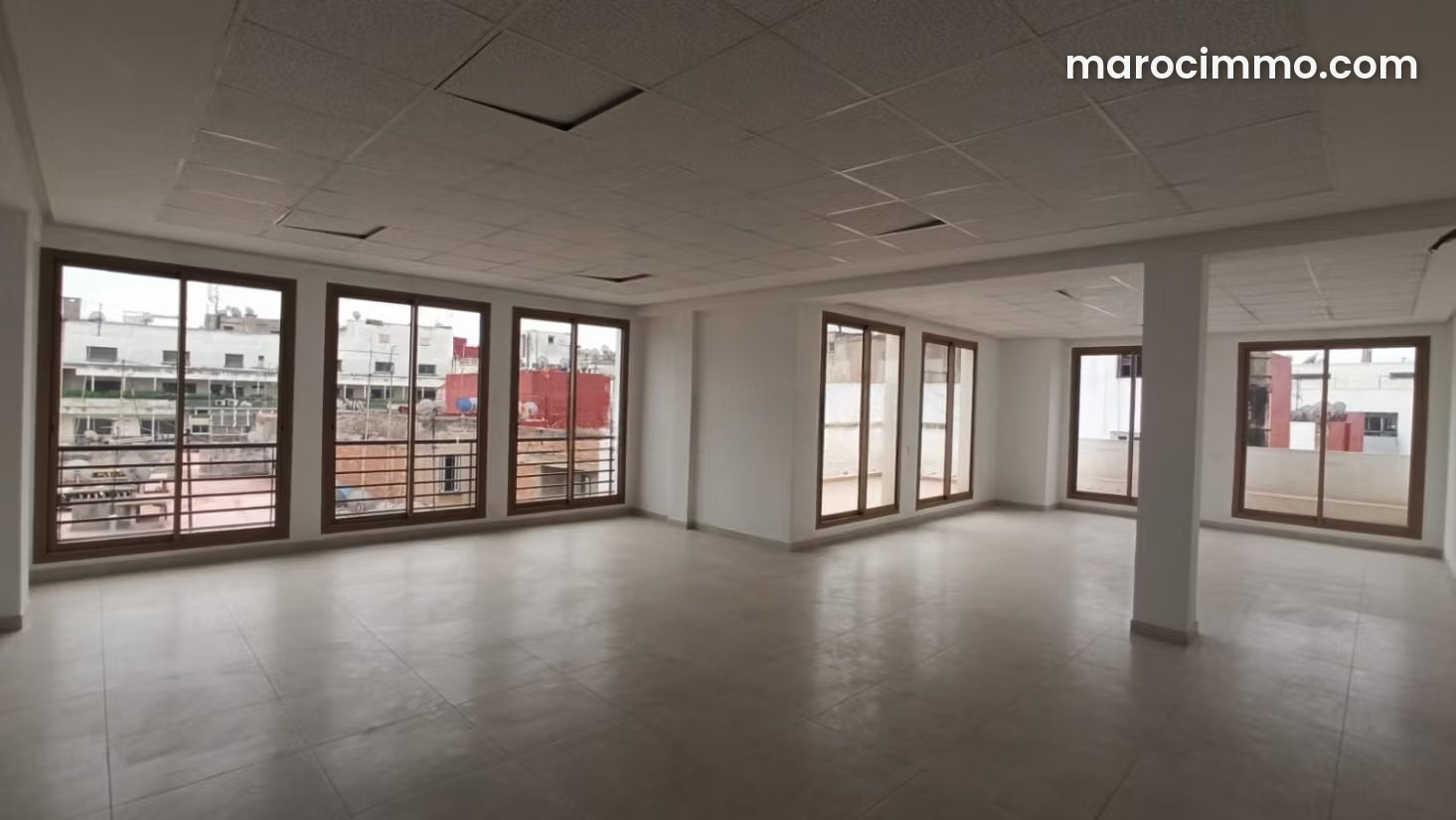 59 m² Office for Lease in Derb Omar, Casablanca — Casablanca