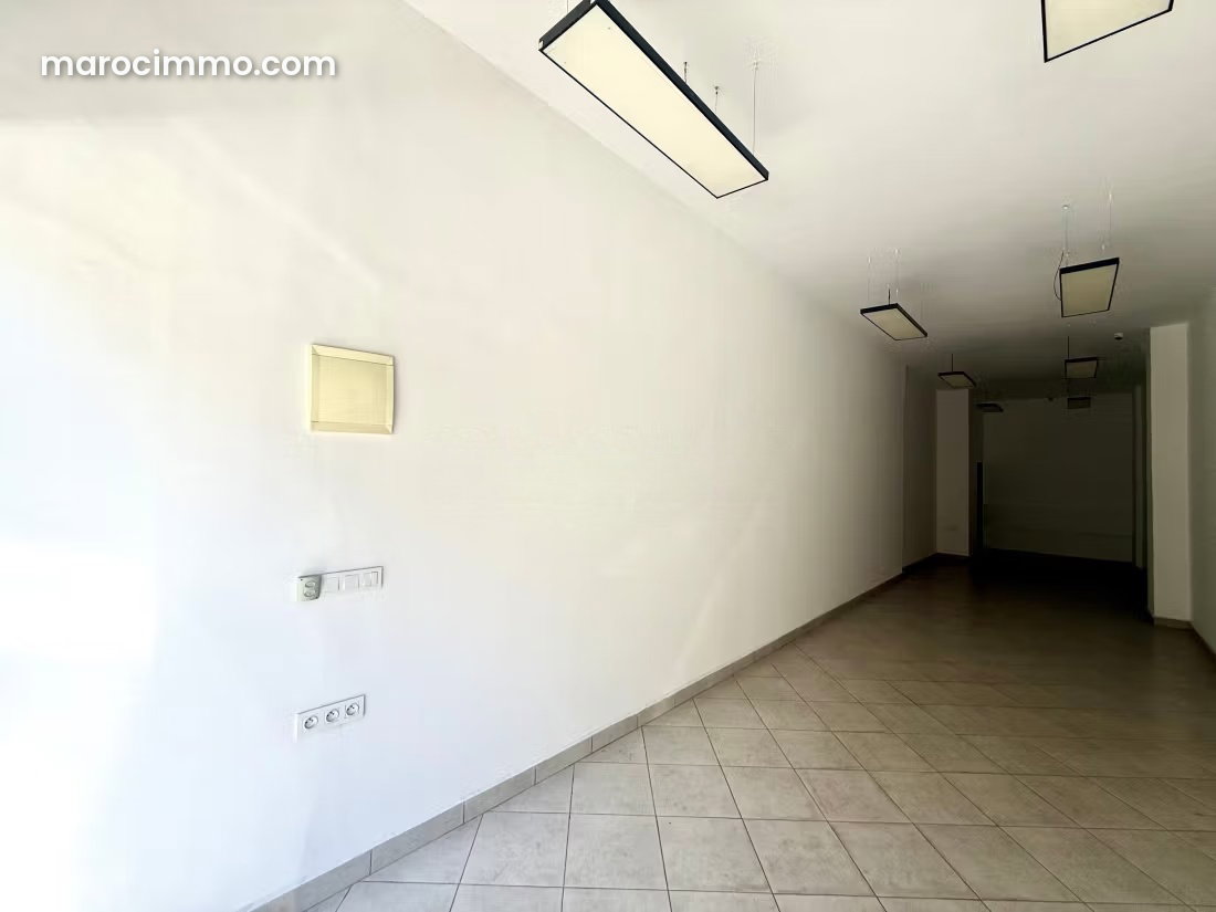 50 sqm Commercial Premises for Rent in Les Princesses, Casablanca — Casablanca