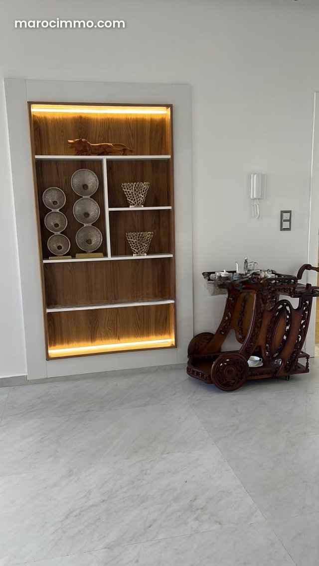 Appartement à vendre à Boukhalef. 3 chambres agréables. Meublé — 3