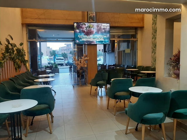 Cafe bien situé à vendre — 5