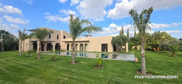 Beautiful Arabo-Andalou villa on the route of Ouarzazate in Marrakech — Marrakesh