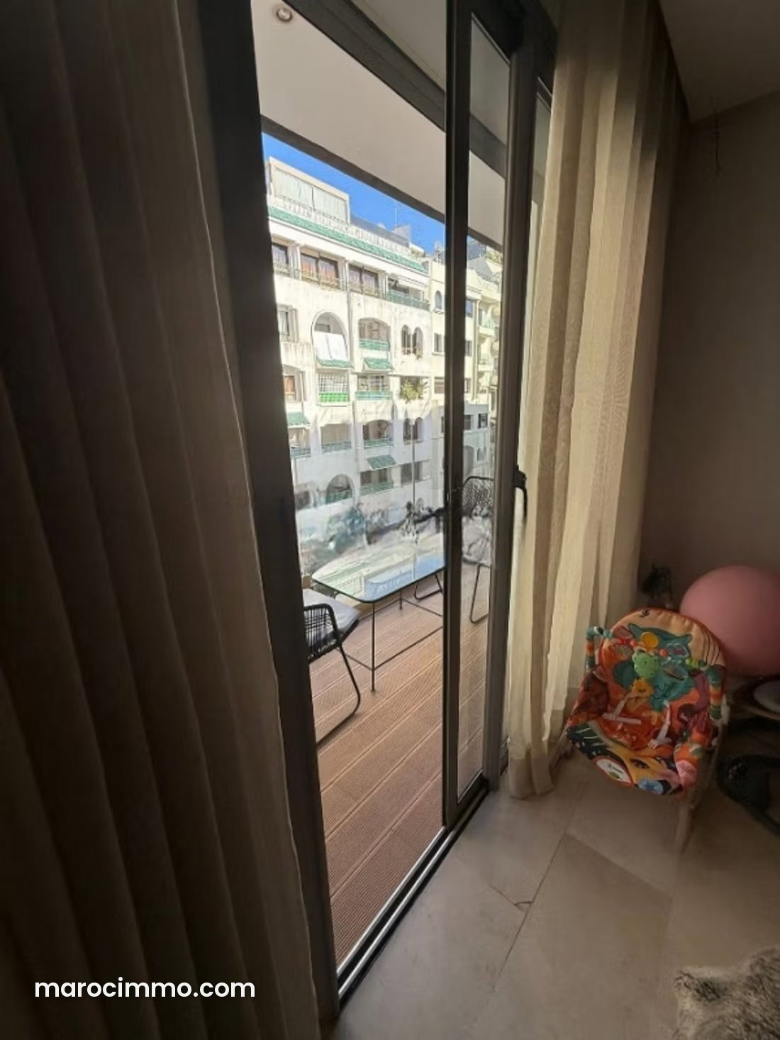 180 sqm Apartment, 3 Bedrooms, Racine, Casablanca — Casablanca