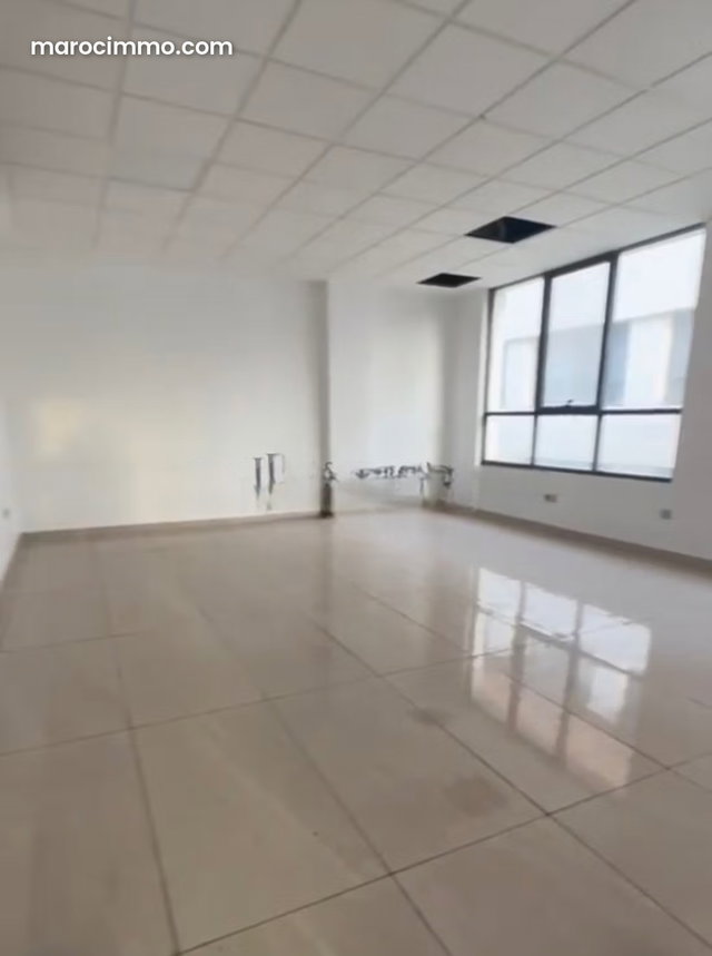 Plateau de bureau 162m2 sidi maarouf — 4