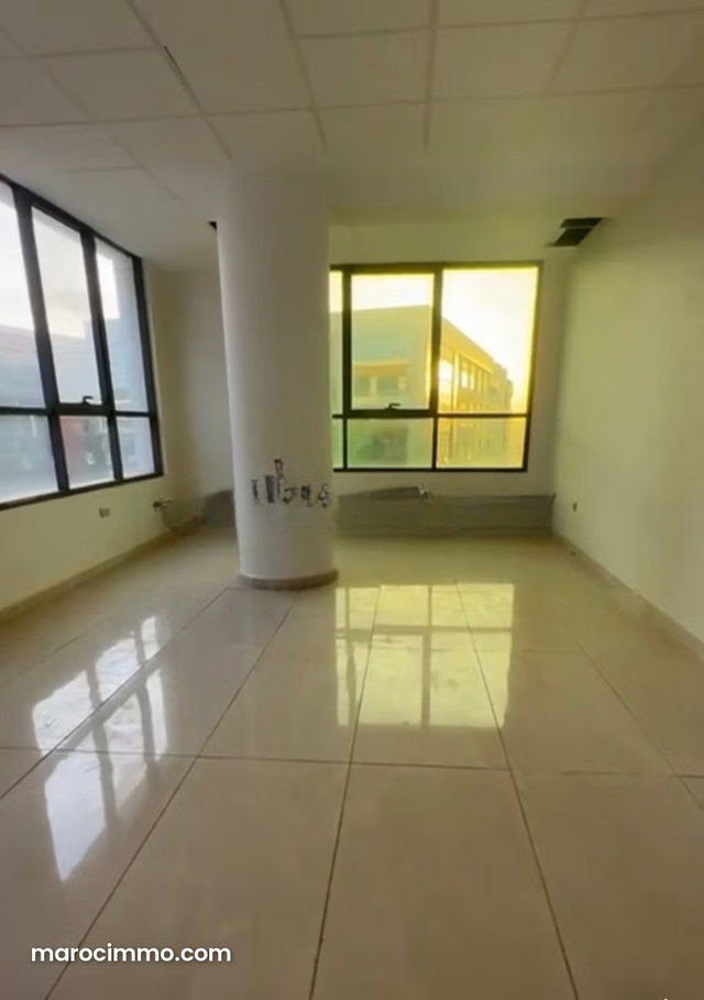 Plateau de bureau 162m2 sidi maarouf — 5
