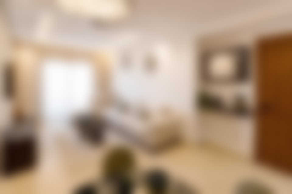 شقة فاخرة بتراس للبيع في مركز بوسكورة