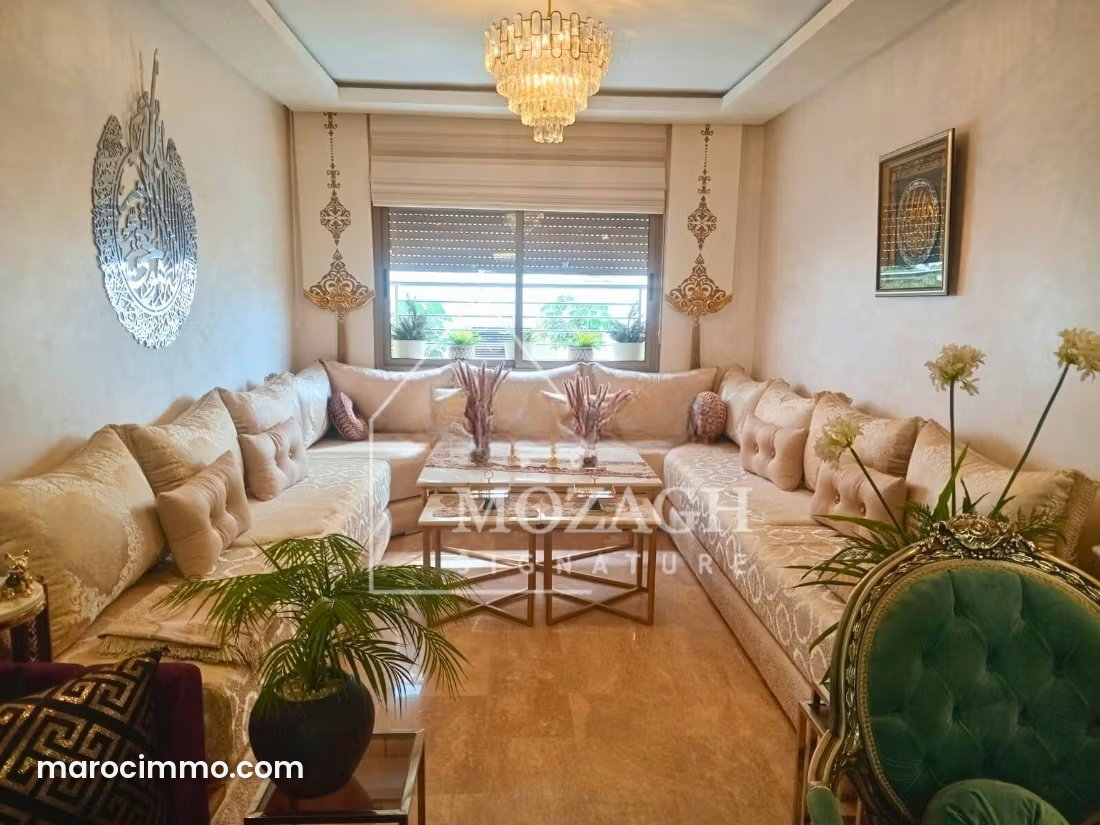 Appartement 4 pièces avec garage, Oulfa, Casablanca — Casablanca