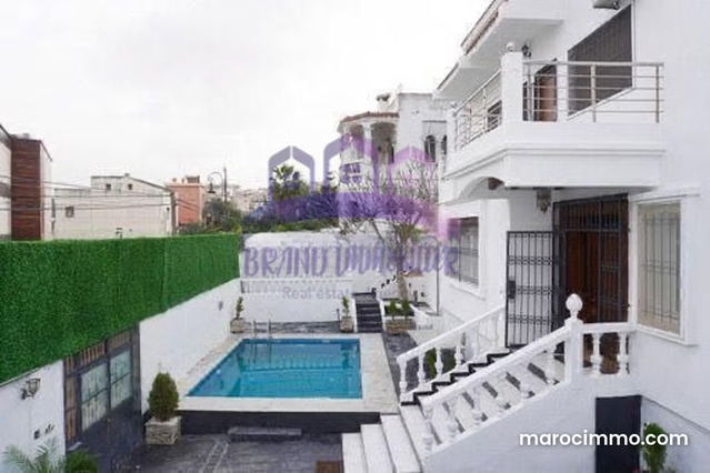 Belle villa de 7 chambres à louer à TANGER — Tanger