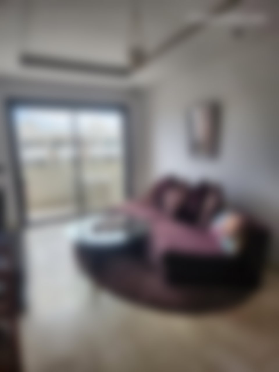 شقة مفروشة بترّاس للإيجار بالمدينة الخضراء بوسكورة