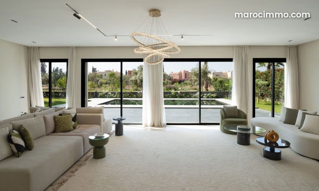 Magnificent Villa on the Amelkis Residence — 2