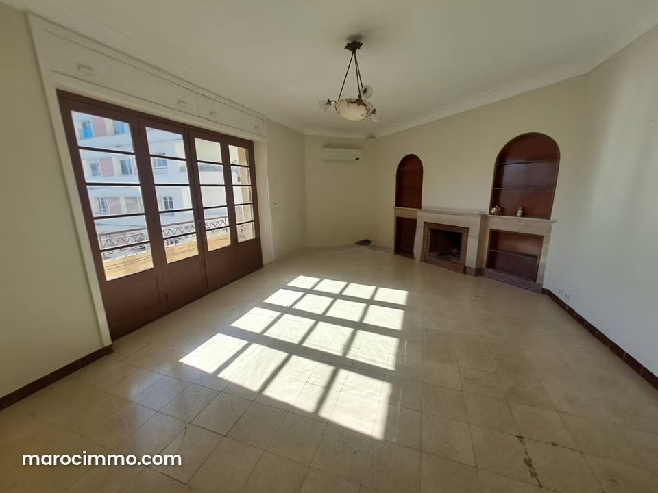 Appartement colonial à louer – Centre de Tanger